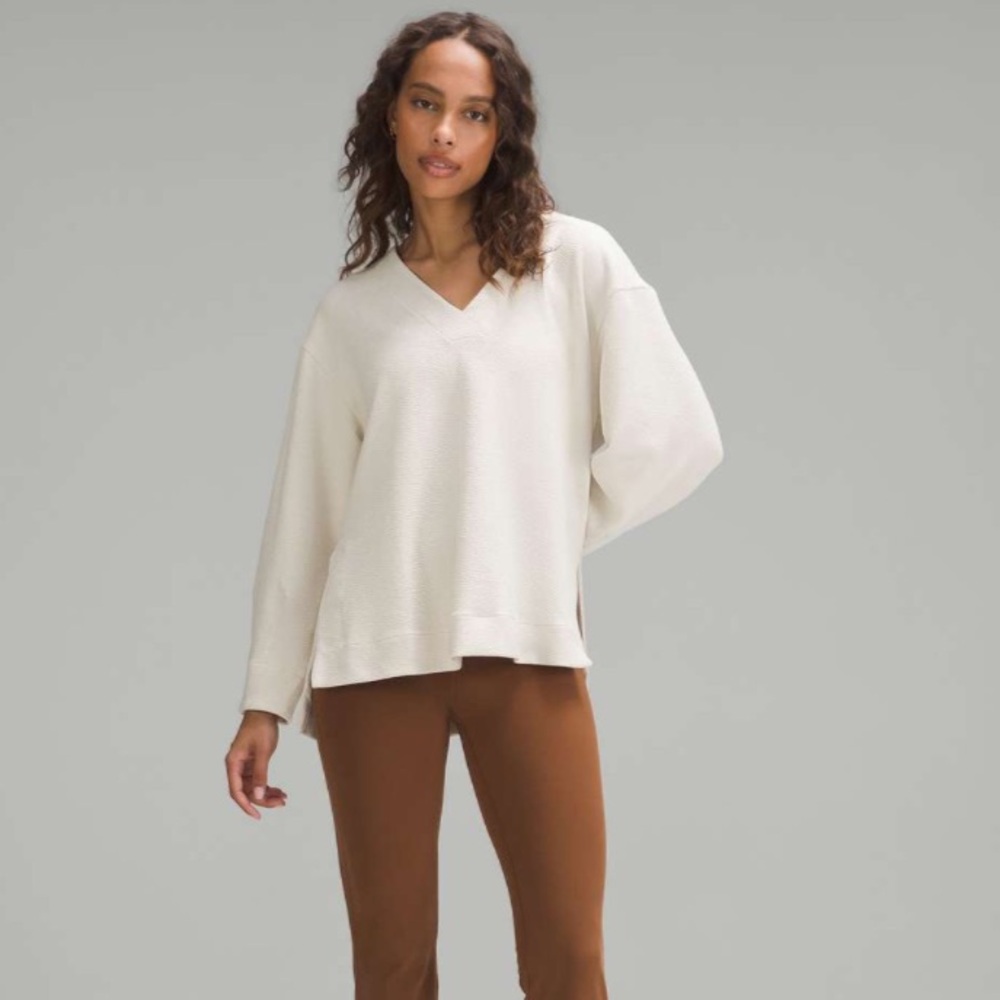 Lululemon Textured V-Neck Pullover Bone - Picture 2 of 10